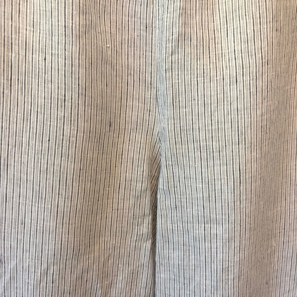Eileen Fisher Pinstripe Gray Linen Pull On High Rise Pant Size Medium Pre-Loved - Picture 8 of 9